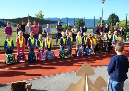 SPREJEM PRVOŠOLČKOV GRAHOVO 03 FOTO LJUBO VUKELIČ